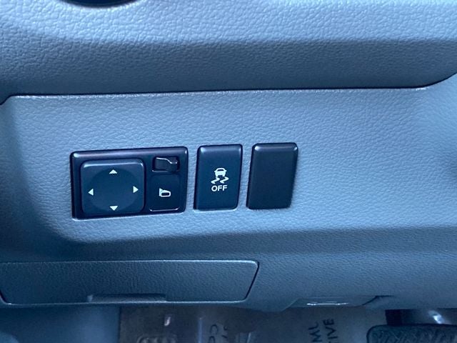 2021 Nissan NV Passenger SL