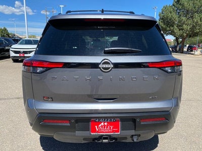 2026 Nissan Pathfinder SV