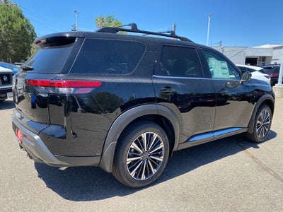 2026 Nissan Pathfinder Platinum
