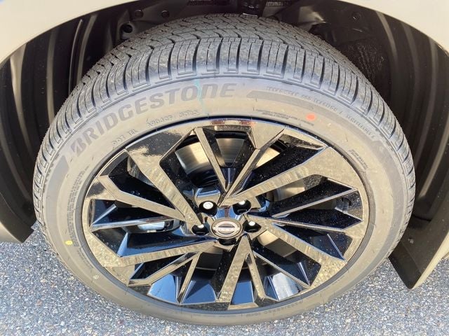 2026 Nissan Rogue SL