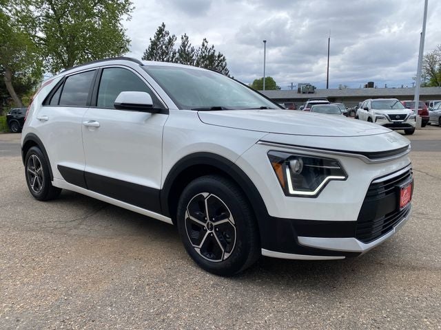 2024 Kia Niro LX