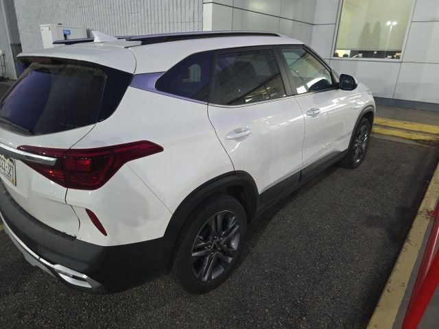 2022 Kia Seltos S