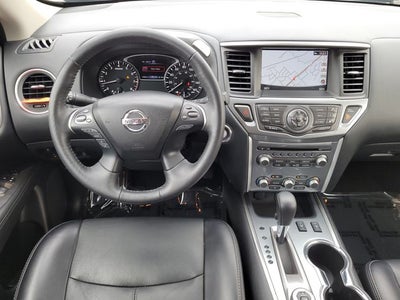 2020 Nissan Pathfinder SL