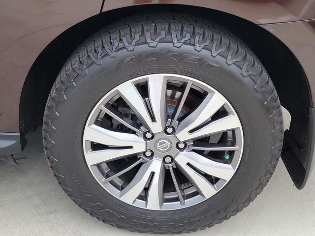 2020 Nissan Pathfinder SL