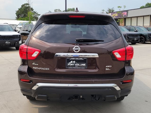2020 Nissan Pathfinder SL