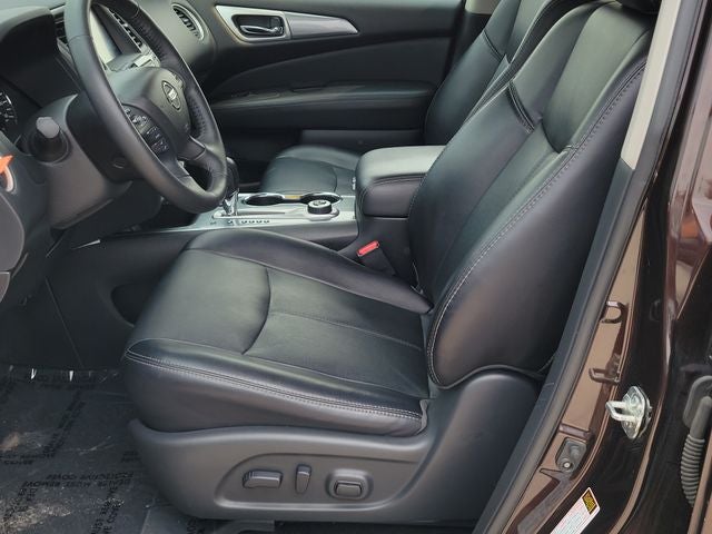 2020 Nissan Pathfinder SL