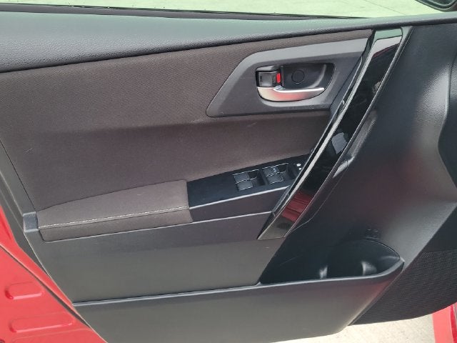 2016 Scion iM Base