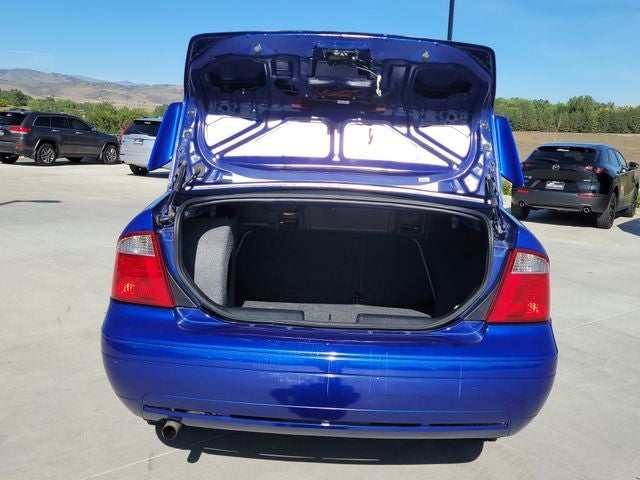 2005 Ford Focus ZX4 SE - Photo 13
