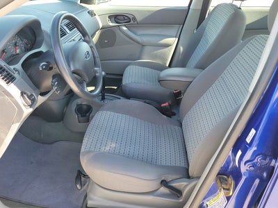 2005 Ford Focus ZX4