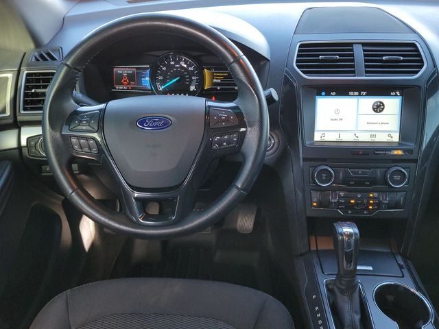 2017 Ford Explorer XLT - Photo 10