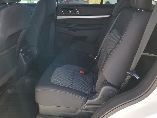 2017 Ford Explorer XLT - Photo 8