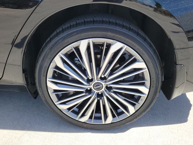 2023 Nissan Altima SL - Photo 13