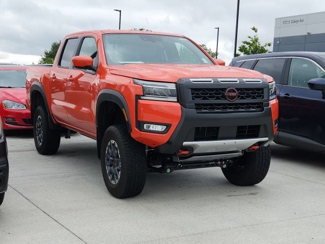 2025 Nissan Frontier PRO-4X Crew Cab 4X4's photo