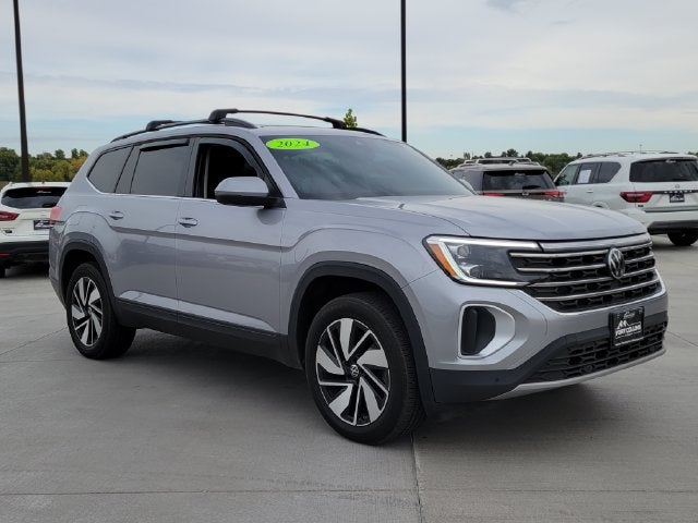 2024 Volkswagen Atlas SE w/Tech - Photo 7