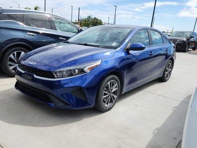 2022 Kia Forte LXS AT's photo