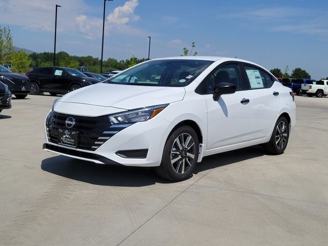 2025 Nissan Versa 1.6 S
