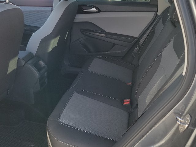 2024 Volkswagen Taos S - Photo 8