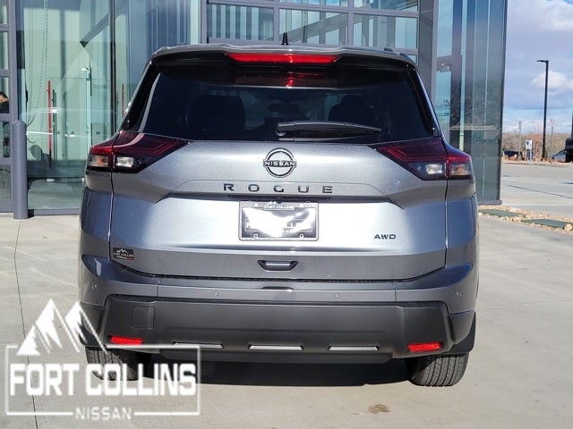 2026 Nissan Rogue SV DARK ARMOR