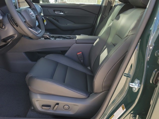 2026 Nissan Rogue SV DARK ARMOR