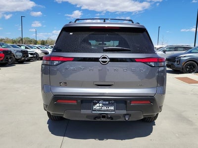 2026 Nissan Pathfinder SV
