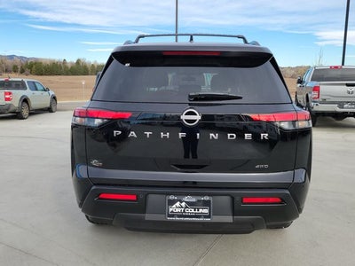 2026 Nissan Pathfinder SV