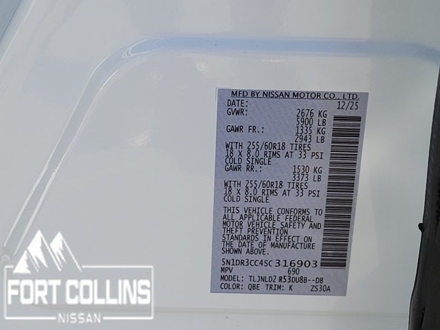 2025 Nissan Pathfinder SL