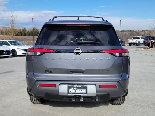 2026 Nissan Pathfinder Platinum