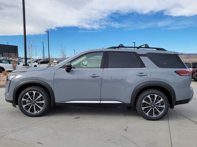 2026 Nissan Pathfinder Platinum