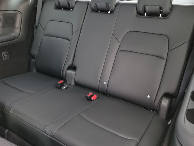 2026 Nissan Pathfinder Platinum - Photo 11