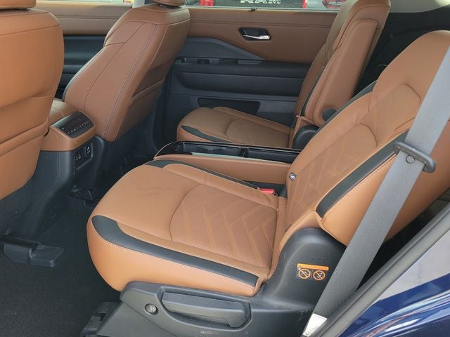 2023 Nissan Pathfinder Platinum - Photo 8
