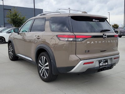 2024 Nissan Pathfinder Platinum