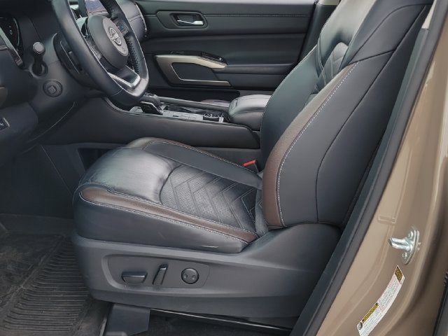 2024 Nissan Pathfinder Platinum - Photo 9