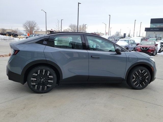 2026 Nissan Leaf PLATINUM+