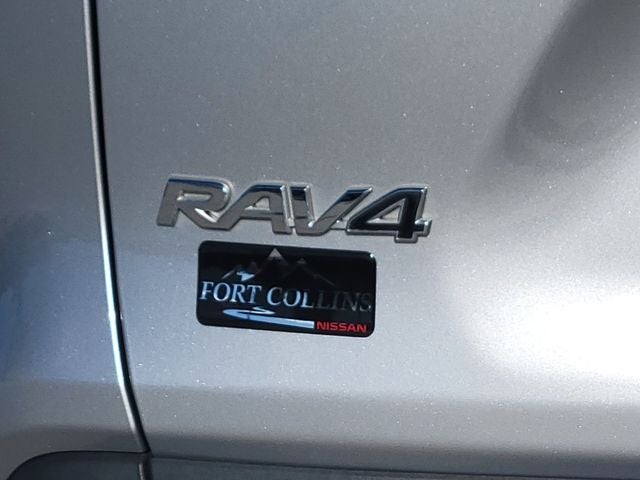 2019 Toyota RAV4 XLE Premium - Photo 12