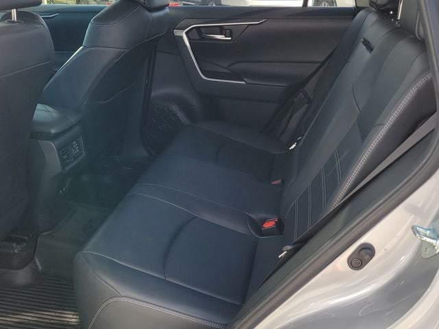 2019 Toyota RAV4 XLE Premium - Photo 8