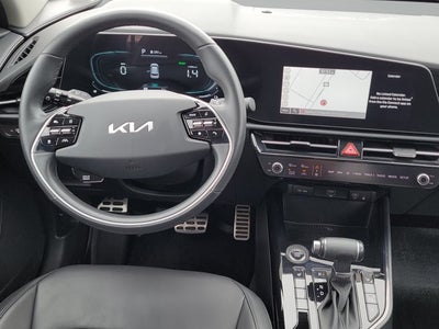 2023 Kia Niro EX Touring