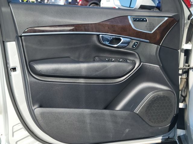 2017 Volvo XC90 Momentum - Photo 7
