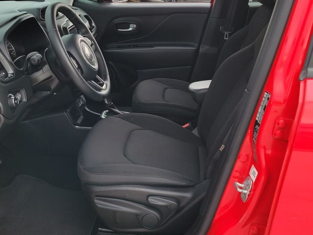2020 Jeep Renegade Altitude - Photo 6